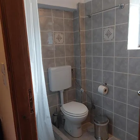 度假居 Stone House