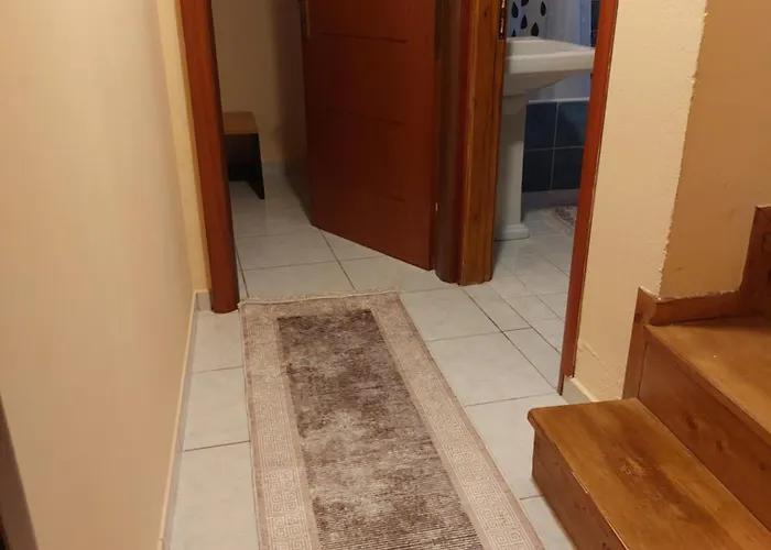 Stone House Casa de Férias Vytina